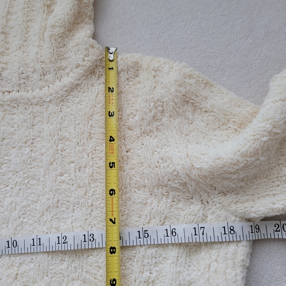 Cropped Side-Button Cream Sweater NWOT | Women's Small Turtleneck Loose Knit - Picture 3 of 16